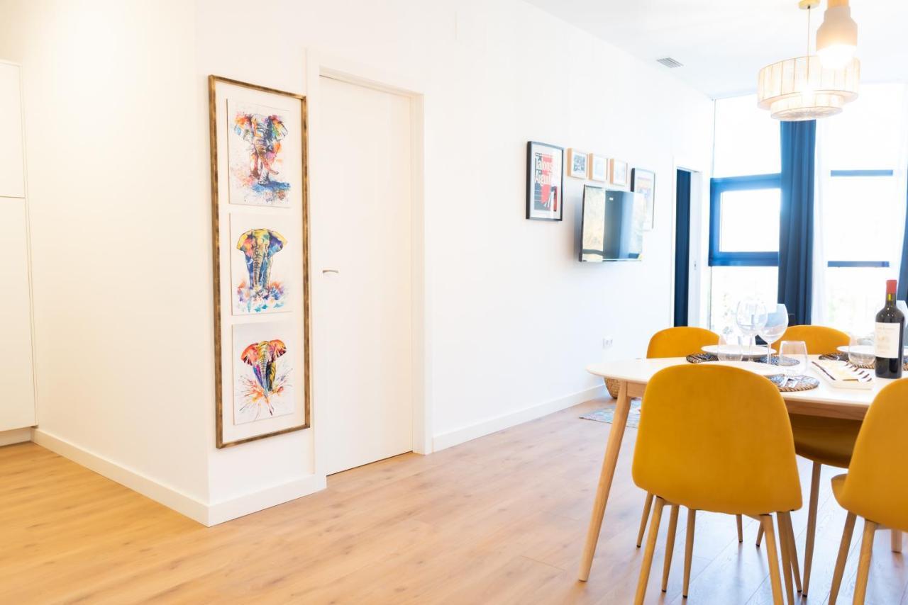 Apartamentos Jardines De Meca Севиля Екстериор снимка